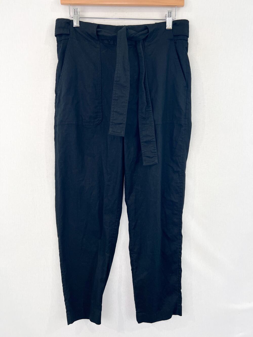Banana Republic Linen Blend Black Belted Pants 8 Tapered Leg Minimalist